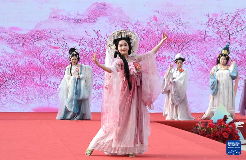 12वाँ चीनी रीति-रिवाज़ व संगीत सम्मेलन फुजिआन प्रांत के फुचोउ शहर में आयोजित