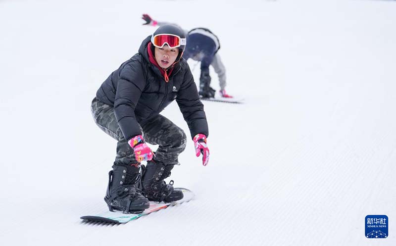 सिचुआन 2025 शीतकालीन पर्यटन सत्र शुरू