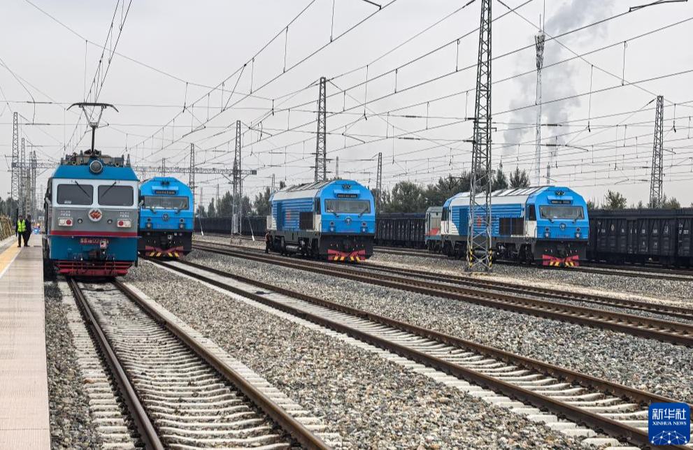 विश्व की पहली 35 हजार टन क्षमता वाली मालगाड़ी का परीक्षण सफलतापूर्वक संचालित