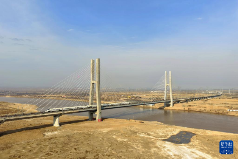 बाओतोउ–यिनछुआन हाई-स्पीड रेल लाइन का संपूर्ण परिचालन जल्द