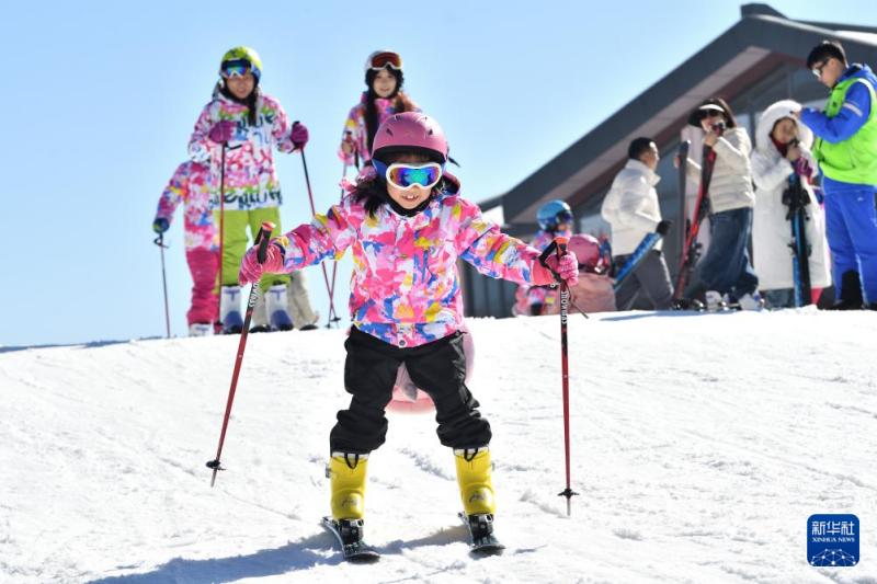 सप्ताहांत की बर्फ़ीली मौज-मस्ती