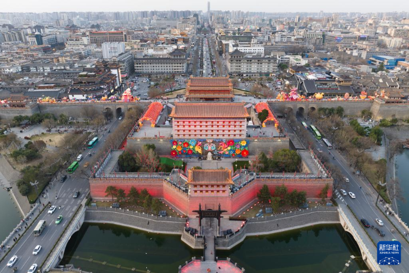 शीआन की प्राचीन नगर-प्राचीर के डिजिटल संरक्षक