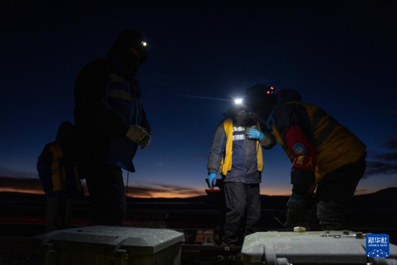 विश्व के सर्वाधिक ऊँचाई स्थित रेलवे सिग्नल कार्य क्षेत्र का विशेष दौरा