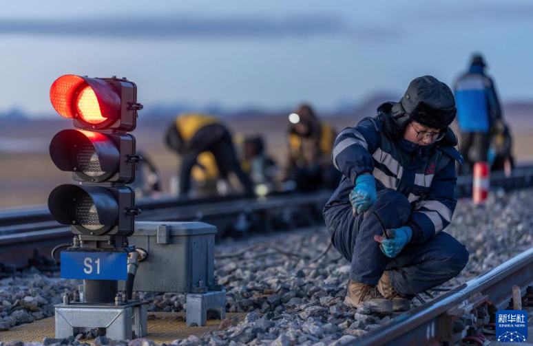 विश्व के सर्वाधिक ऊँचाई स्थित रेलवे सिग्नल कार्य क्षेत्र का विशेष दौरा