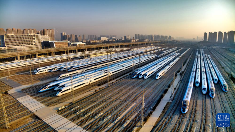 धैर्यपूर्वक चीनी नववर्ष परिवहन के आगमन की प्रतीक्षा