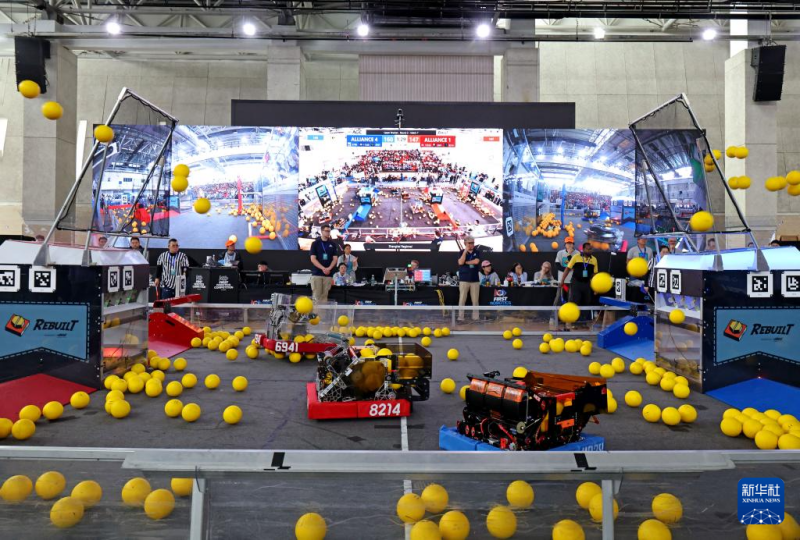 रोबोटिक कौशल प्रतियोगिता में चीन और विदेशी युवा शांगहाई में आमने-सामने