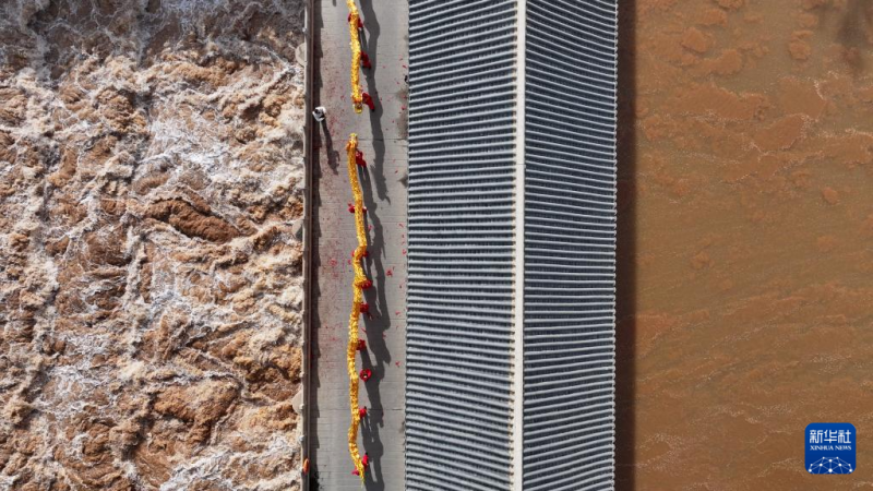 निंग्शिया की येलो नदी सिंचाई प्रणाली में वसंत सिंचाई का कार्य शुरू