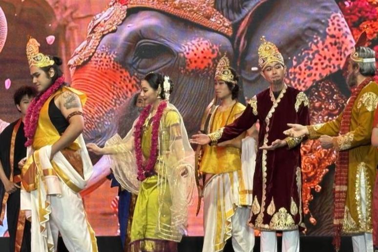 चीनी नर्तकों का भारतीय महाकाव्य से कला-संवाद: भरतनाट्यम नृत्य-नाट्य "आदि काव्य" का पेइचिंग में मंचन