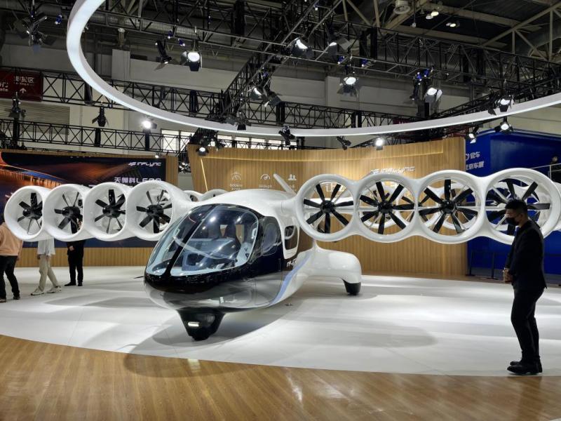 2026 पेइचिंग अंतरराष्ट्रीय ऑटोमोबाइल प्रदर्शनी का उद्घाटन