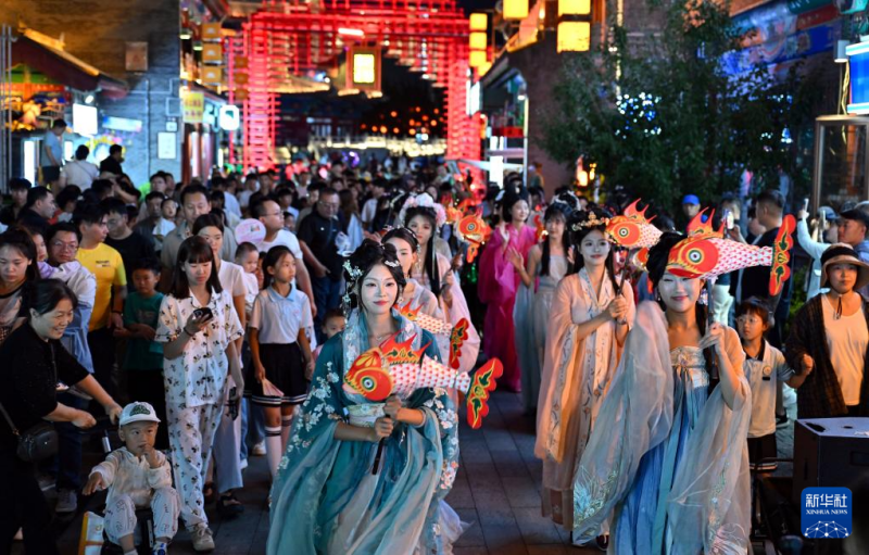 हजारों वर्ष पुरानी नहर से समृद्ध त्सांगचोउ