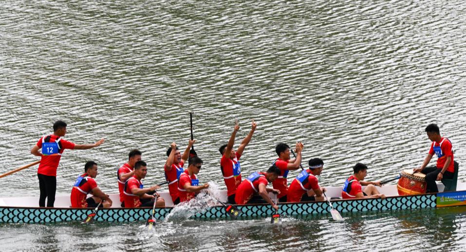 एशियाई बीच गेम्स: चीन ने ड्रैगन बोट स्पर्धा में पांच स्वर्ण पदक जीते