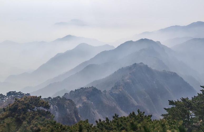 आनहुई के वानफोशान में शरद ऋतु का मनमोहक नजारा